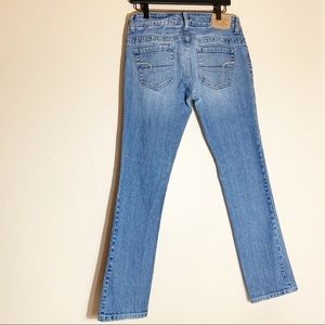 American Eagle Outfitters ~ Straight 77 Jeans
